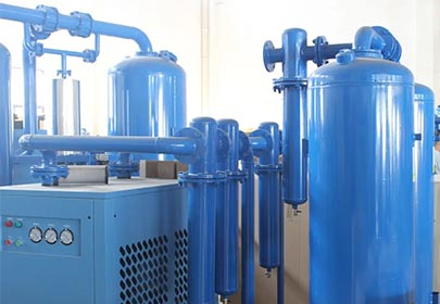 Freon based refrigeration compressed air dryer